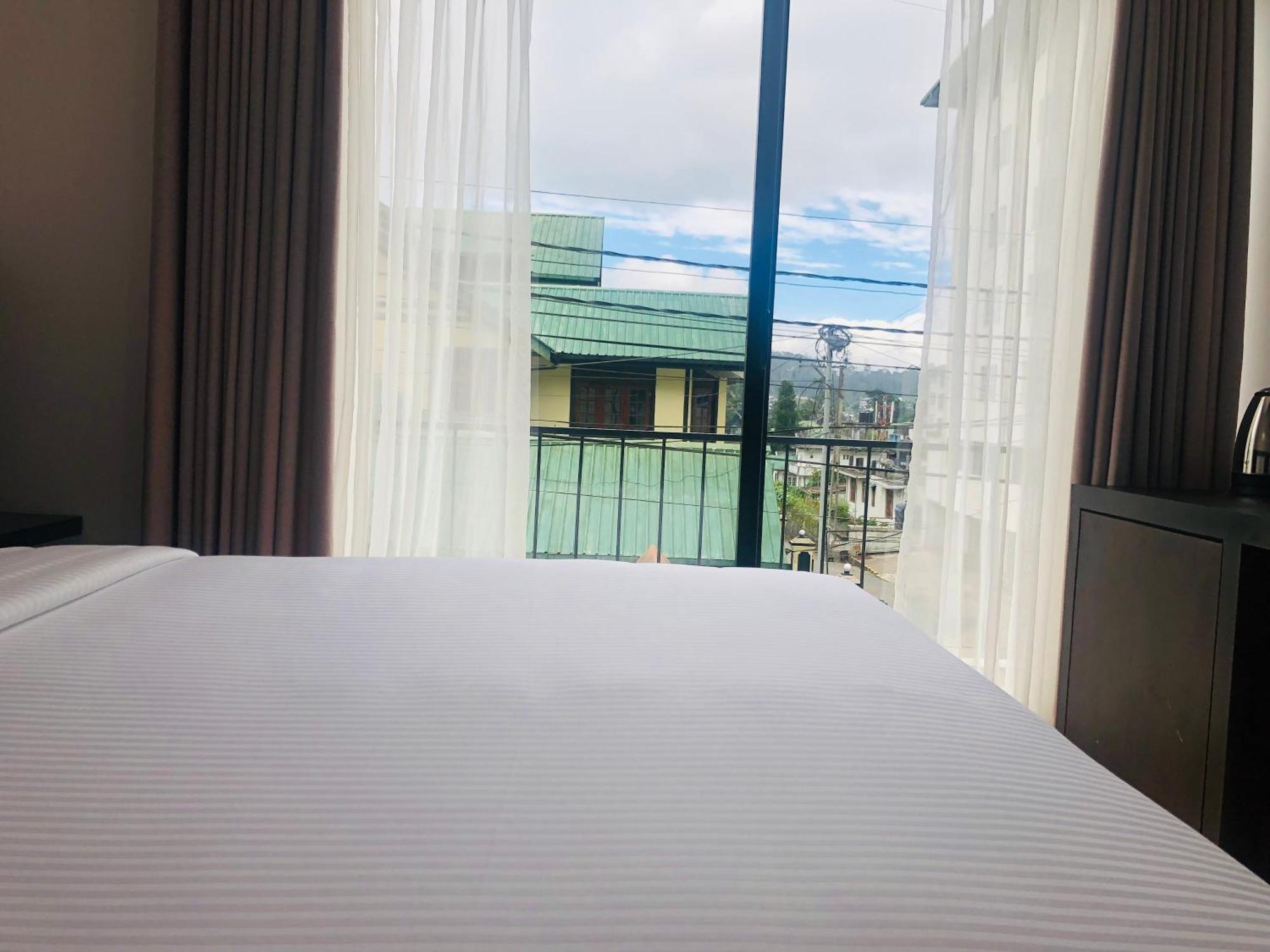 R21 Nuwara Eliya Hotel Eksteriør billede