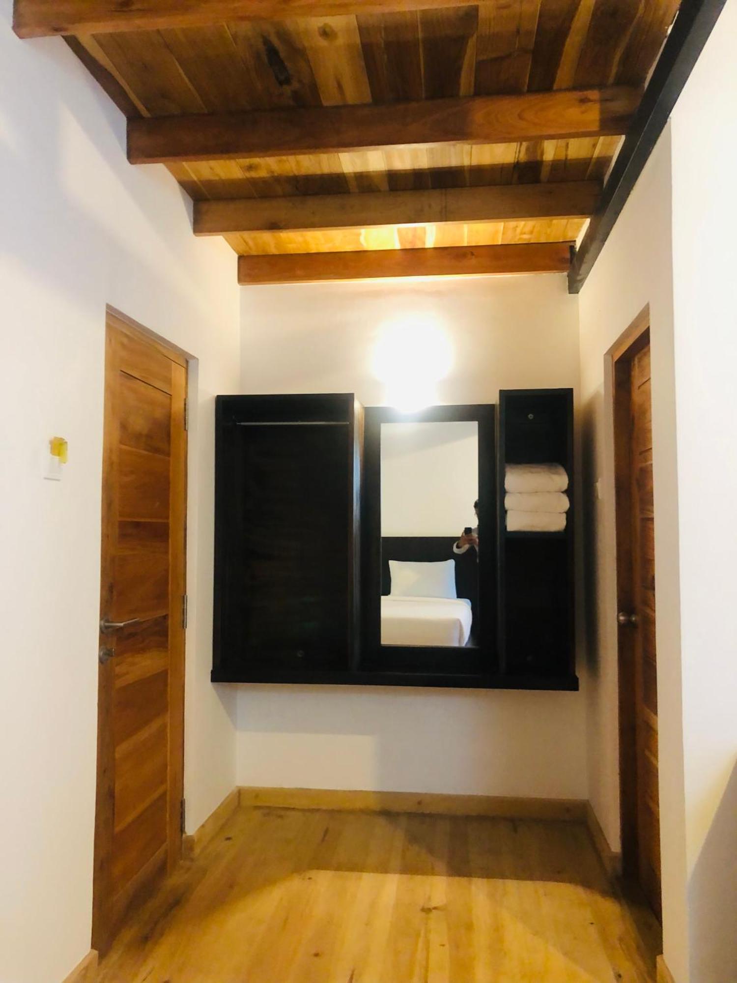 R21 Nuwara Eliya Hotel Eksteriør billede