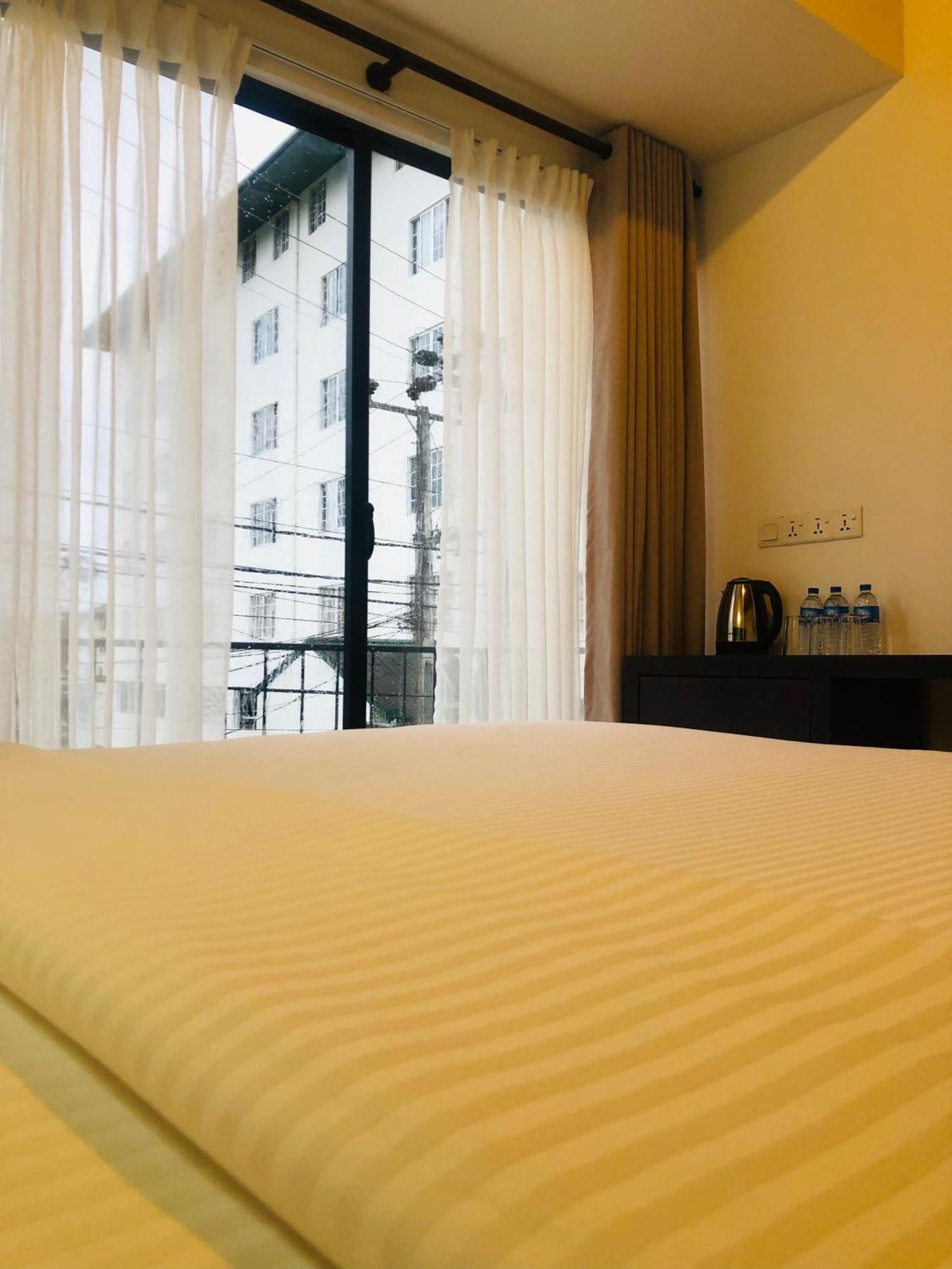 R21 Nuwara Eliya Hotel Eksteriør billede