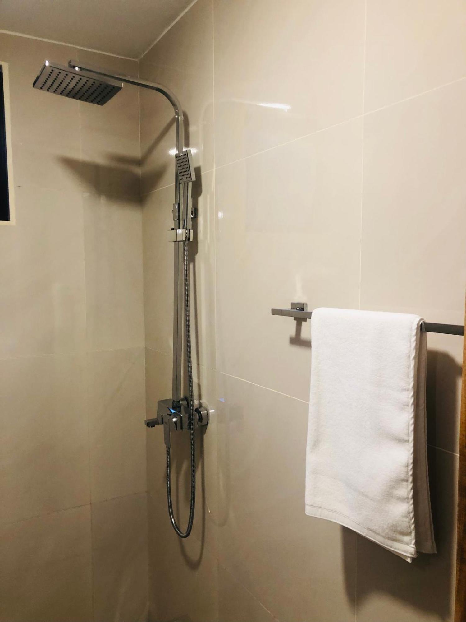 R21 Nuwara Eliya Hotel Eksteriør billede