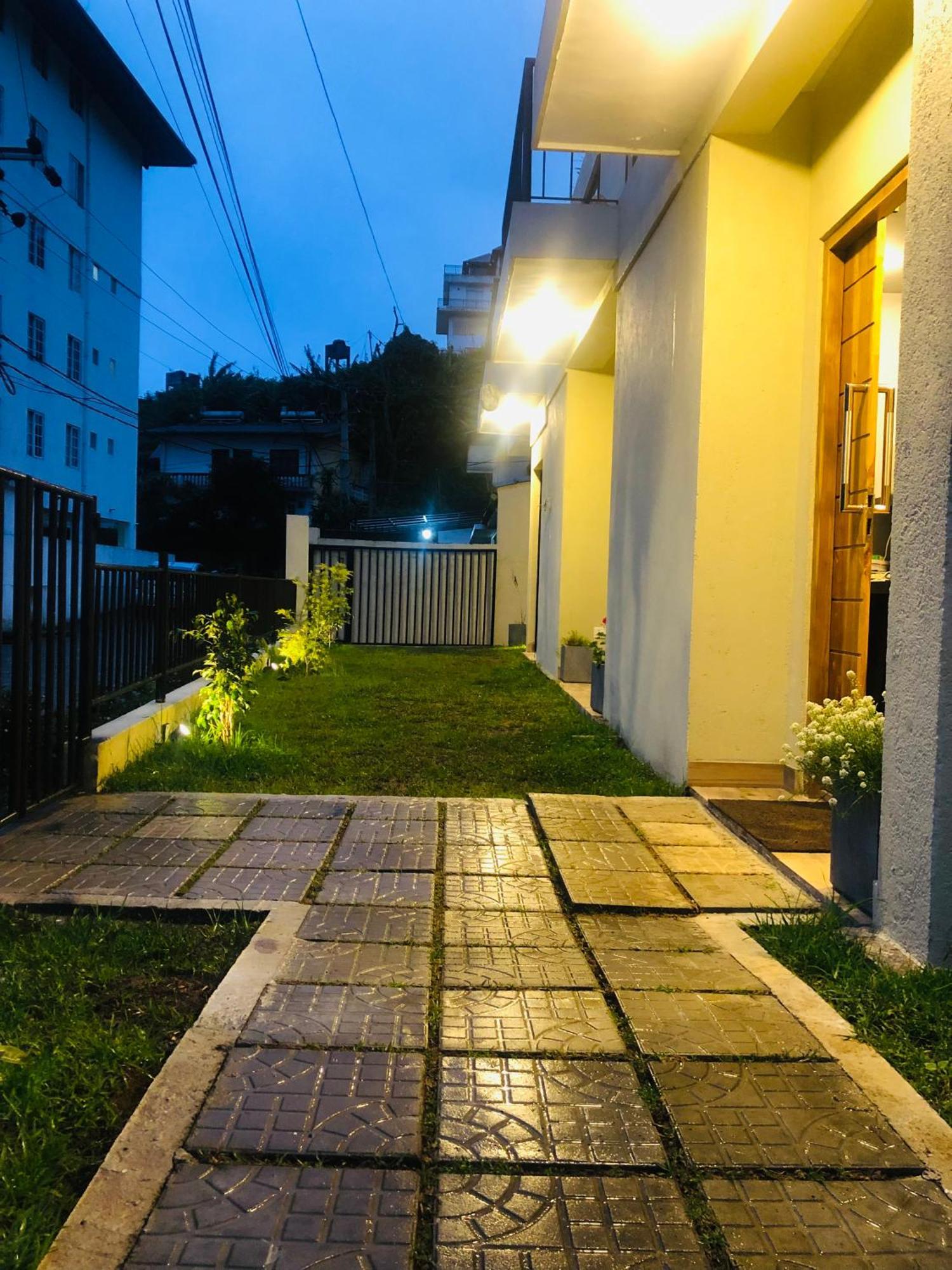 R21 Nuwara Eliya Hotel Eksteriør billede
